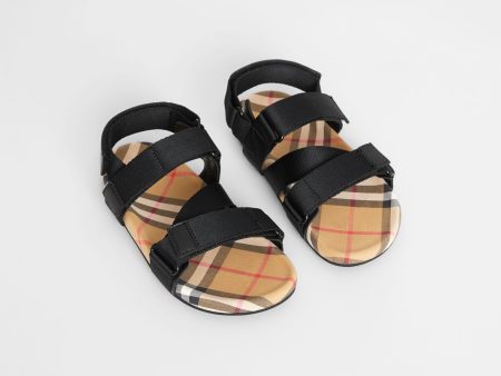 Boys & Girls Black & Antique Yellow Sandals Online Hot Sale