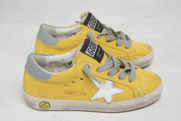 Girls Yellow & White Star Leather Shoes For Cheap